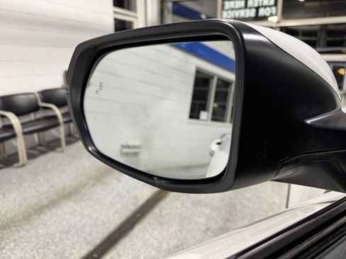 Used 2019 Honda CR-V EX-L image 25