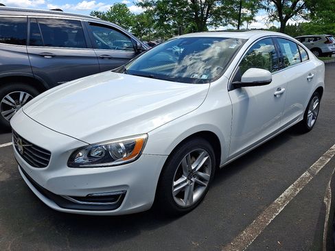 Used 2014 Volvo S60 T5 FWD image 3