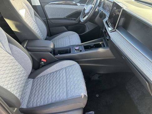 Certified 2026 Volkswagen Tiguan S FWD image 9
