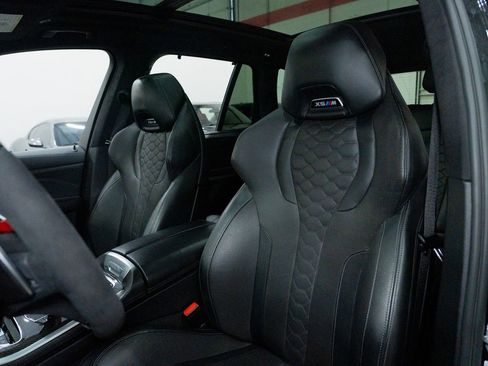 Used 2022 BMW X5 M w/ Executive Package AWD/4WD image 27