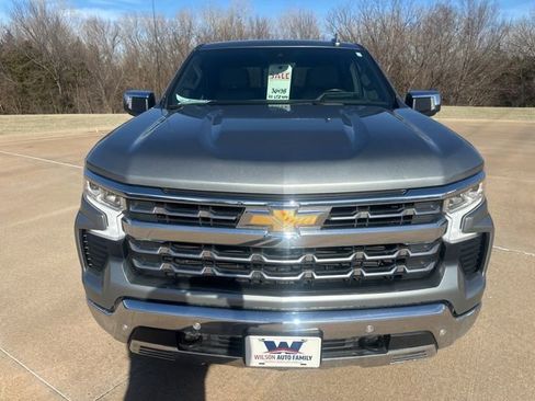 Used 2024 Chevrolet Silverado 1500 LTZ image 7