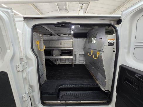 Used 2018 Ford Transit 150 130 Low Roof RWD image 14