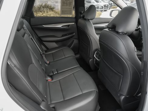Certified 2023 INFINITI QX50 Luxe AWD/4WD image 35