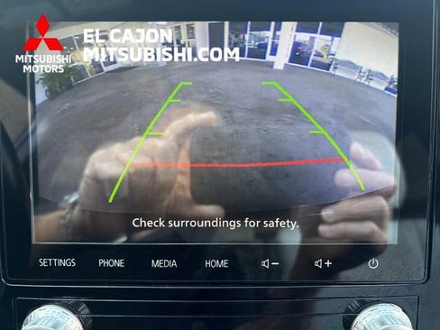 Used 2022 Mitsubishi Outlander SEL image 16