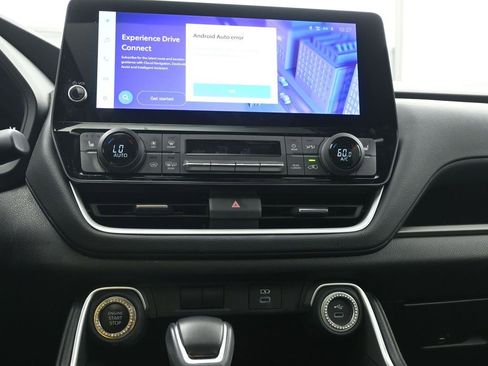 Used 2024 Toyota Grand Highlander XLE image 16