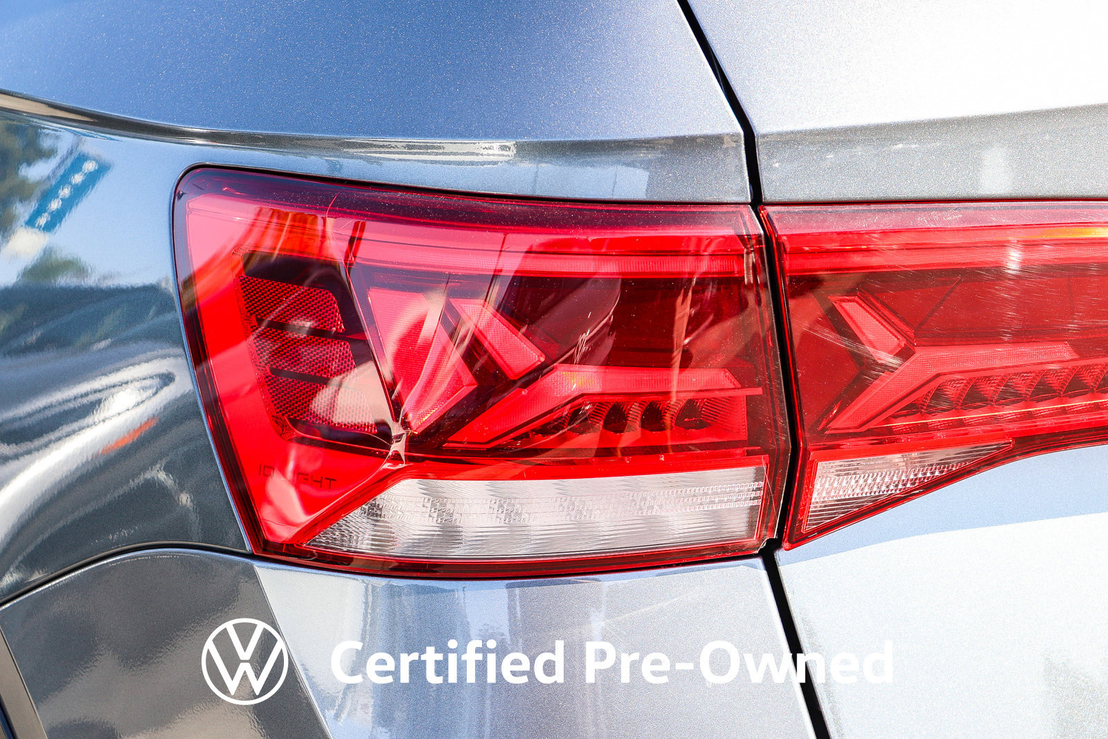 Certified 2023 Volkswagen Taos SE w/ Panoramic Sunroof Package FWD image 10