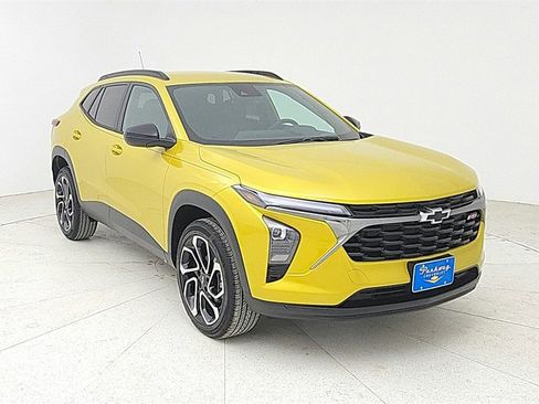 New 2025 Chevrolet Trax RS w/ Driver Confidence Package image 1