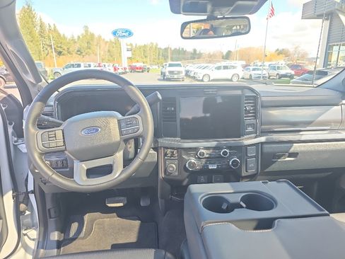 Certified 2025 Ford F350 Lariat w/ Camper Package AWD/4WD image 14