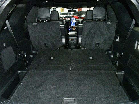 Used 2023 Ford Explorer ST w/ Equipment Group 401A AWD/4WD image 96