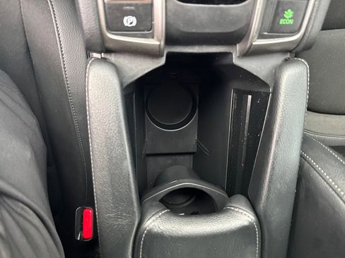 Used 2021 Honda Civic Sport image 18