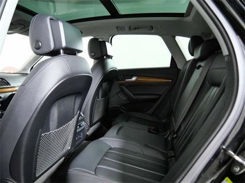 Used 2022 Audi Q5 2.0T Premium Plus image 14