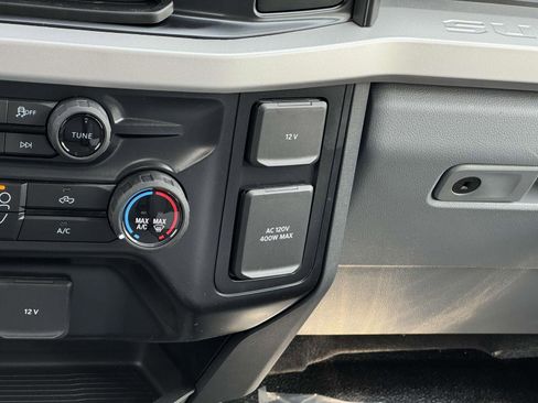 New 2025 Ford F550 4x4 Crew Cab Super Duty image 16