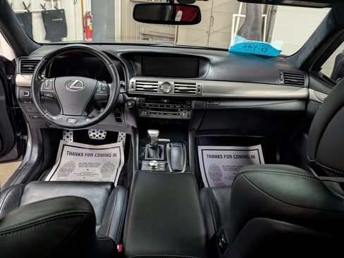 Used 2015 Lexus LS 460 AWD image 11