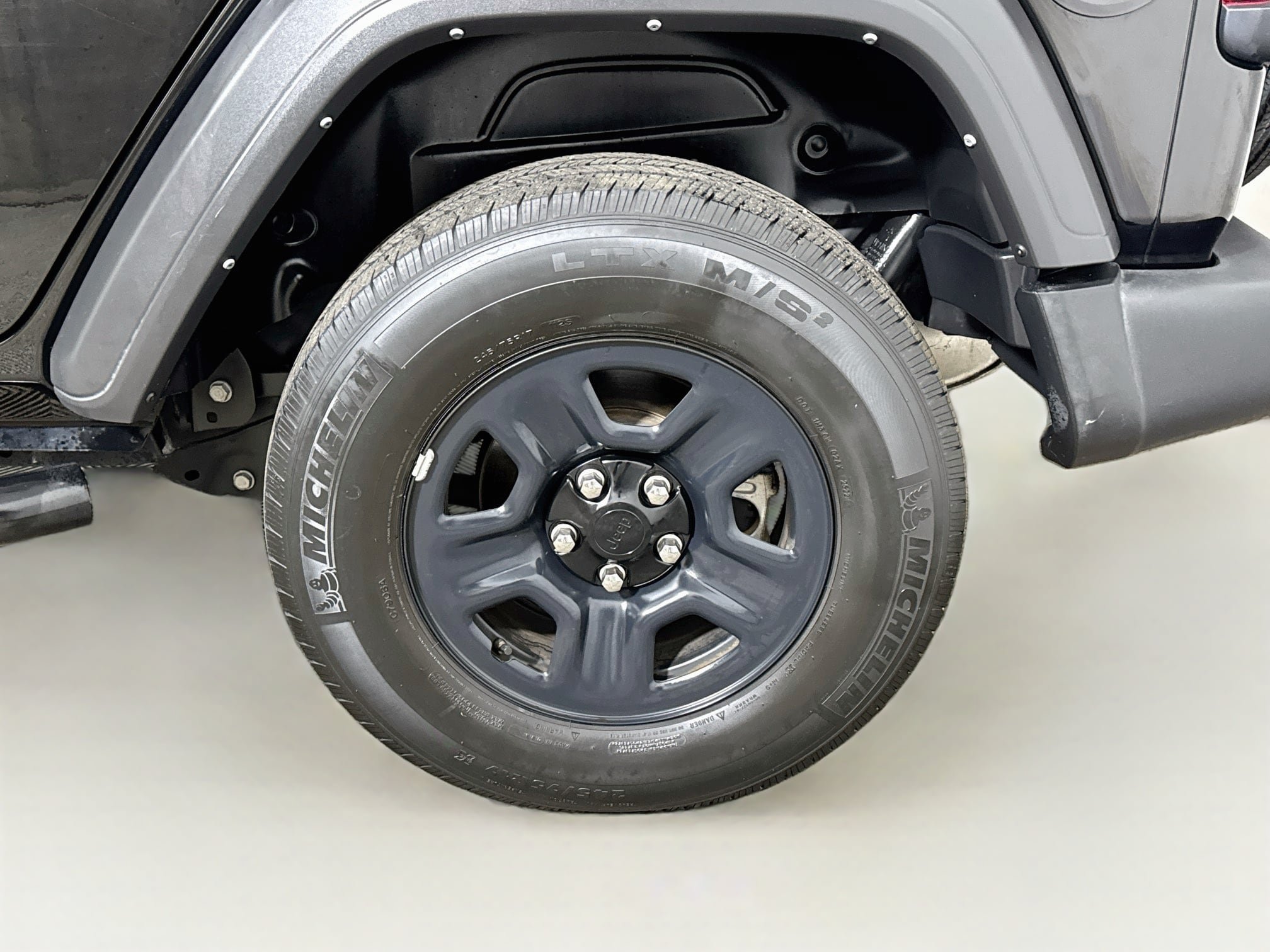 Used 2022 Jeep Wrangler Unlimited Sport AWD/4WD image 23