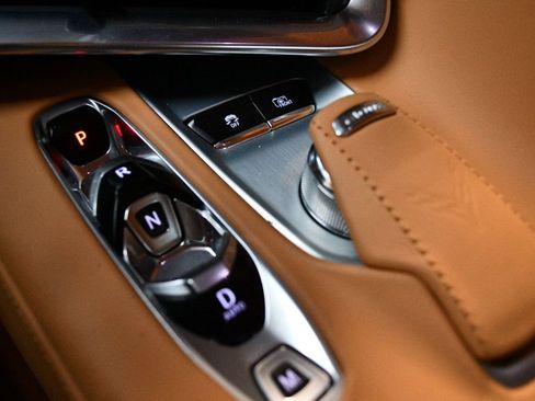 Used 2022 Chevrolet Corvette Stingray Premium Conv w/ Z51 Performance Package RWD image 70