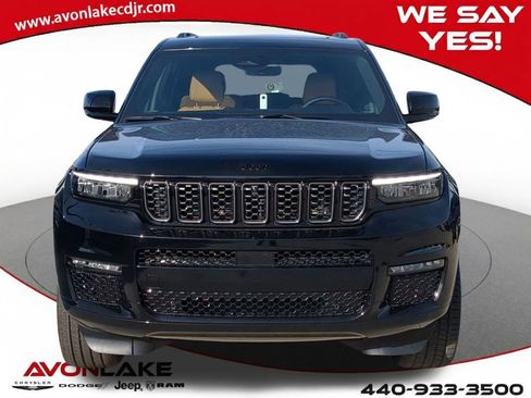 New 2025 Jeep Grand Cherokee L Summit image 9