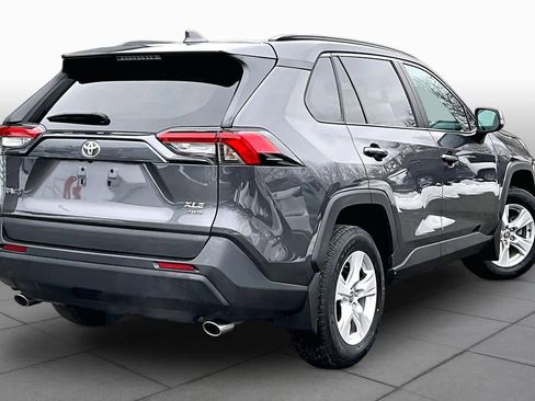 Used 2021 Toyota RAV4 XLE w/ Convenience Package AWD/4WD image 13