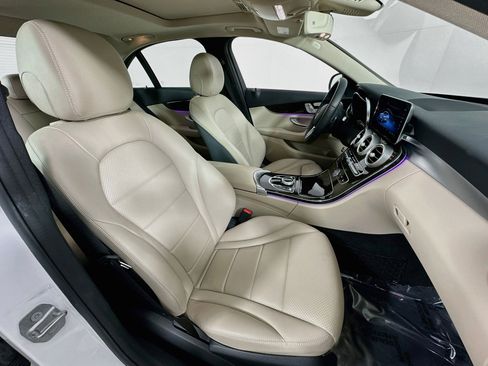 Used 2020 Mercedes-Benz C 300 Sedan w/ Premium Package image 28