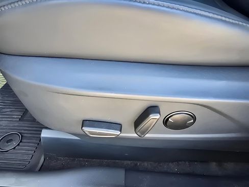 Used 2024 Ford Mustang Mach-E Premium image 13