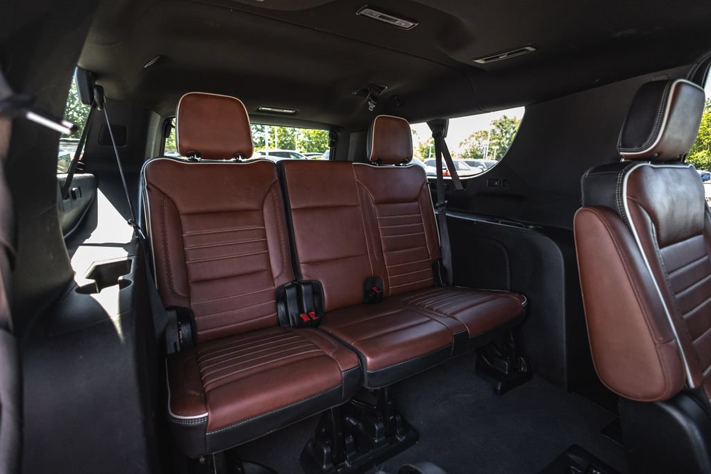 Used 2024 GMC Yukon XL Denali Ultimate AWD/4WD image 35