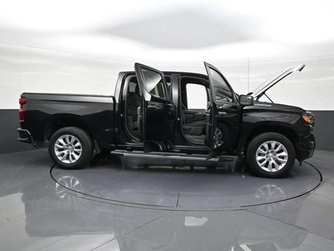 Used 2022 Chevrolet Silverado 1500 Custom RWD image 28
