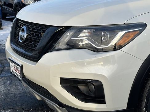 Certified 2020 Nissan Pathfinder SL image 8