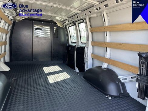 Used 2024 Chevrolet Express 2500 w/ Driver Convenience Package RWD image 9