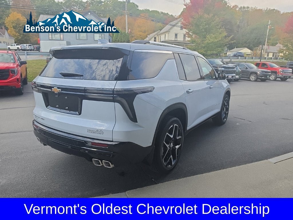 New 2026 Chevrolet Traverse High Country w/ LPO, Floor Liner Package AWD/4WD image 6