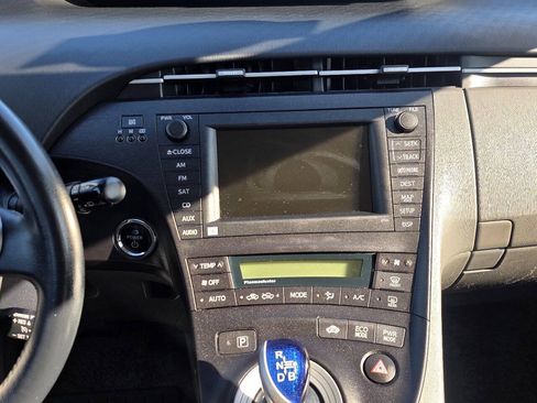 Used 2010 Toyota Prius Four FWD image 15