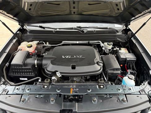 Used 2017 Chevrolet Colorado W/T w/ WT Convenience Package AWD/4WD image 28