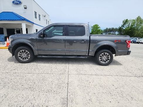 Used 2019 Ford F150 XLT w/ Equipment Group 302A Luxury AWD/4WD image 4