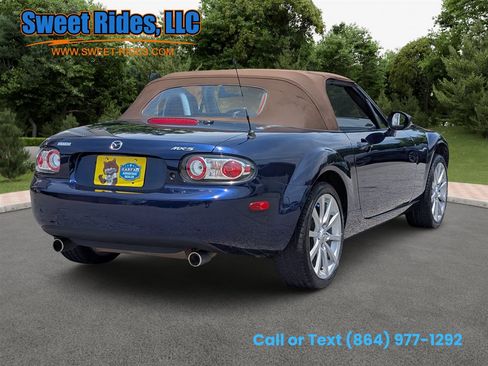 Used 2008 MAZDA MX-5 Miata Grand Touring RWD image 8