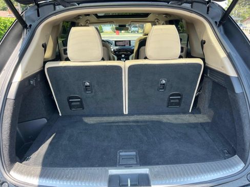 Used 2022 Acura MDX SH-AWD w/ Advance Package image 27
