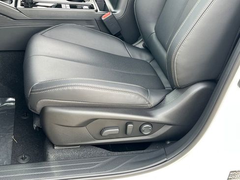 New 2026 Subaru Outback Limited image 30