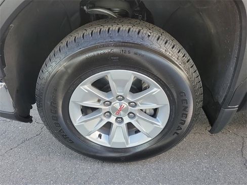 Certified 2024 GMC Sierra 1500 Pro w/ Pro Value Package image 31