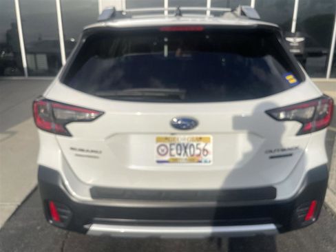 Used 2020 Subaru Outback Touring w/ Popular Package #2 image 6