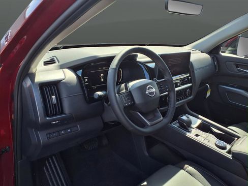 New 2026 Nissan Pathfinder SL AWD/4WD image 17