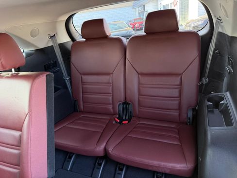 Used 2017 Kia Sorento SX FWD image 40