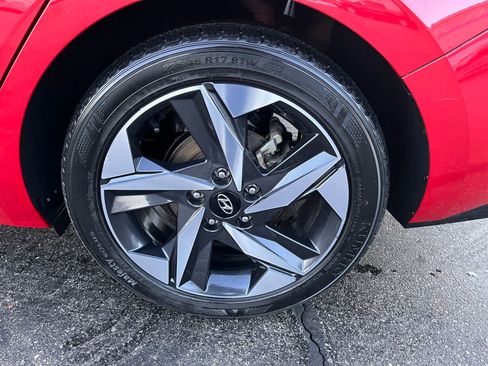 Certified 2023 Hyundai Elantra Limited w/ Cargo Package image 10