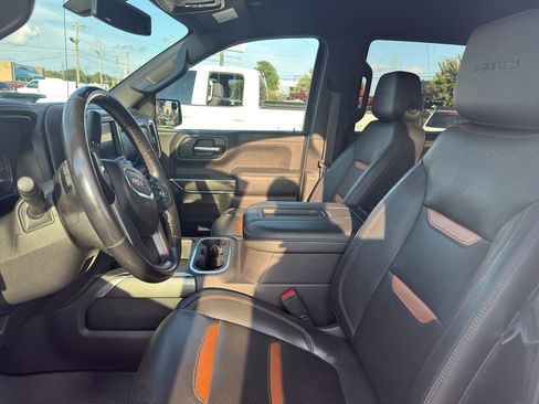 Used 2021 GMC Sierra 1500 AT4 AWD/4WD image 2