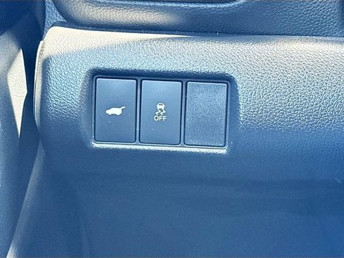 Used 2025 Honda Pilot Touring image 10