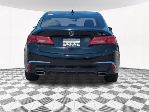 Used 2018 Acura TLX V6 FWD image 4