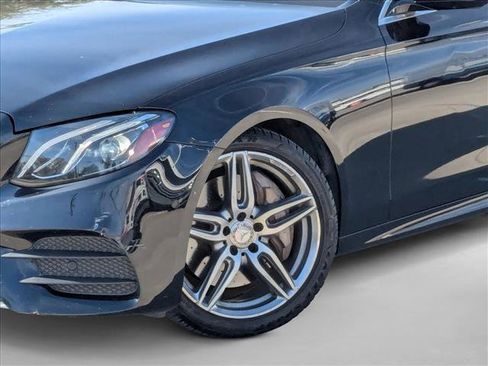 Used 2017 Mercedes-Benz E 300 image 22