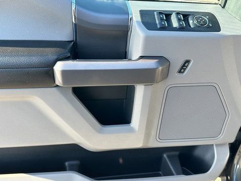 Used 2019 Ford F150 XLT w/ Equipment Group 302A Luxury image 18