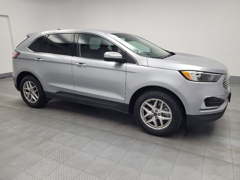 Used 2023 Ford Edge SEL image 11