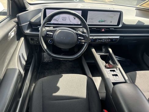 Used 2024 Hyundai Ioniq 6 SE RWD image 8