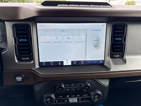 Used 2023 Ford Bronco Outer Banks w/ Sasquatch Package AWD/4WD image 19
