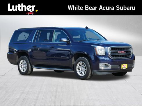 Used 2019 GMC Yukon XL SLT w/ Open Road Package AWD/4WD image 1