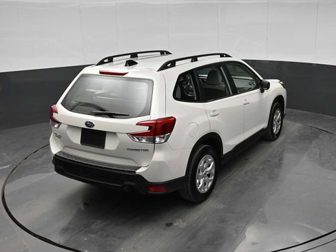 Used 2024 Subaru Forester AWD/4WD image 29