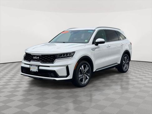 Used 2023 Kia Sorento EX AWD/4WD image 3